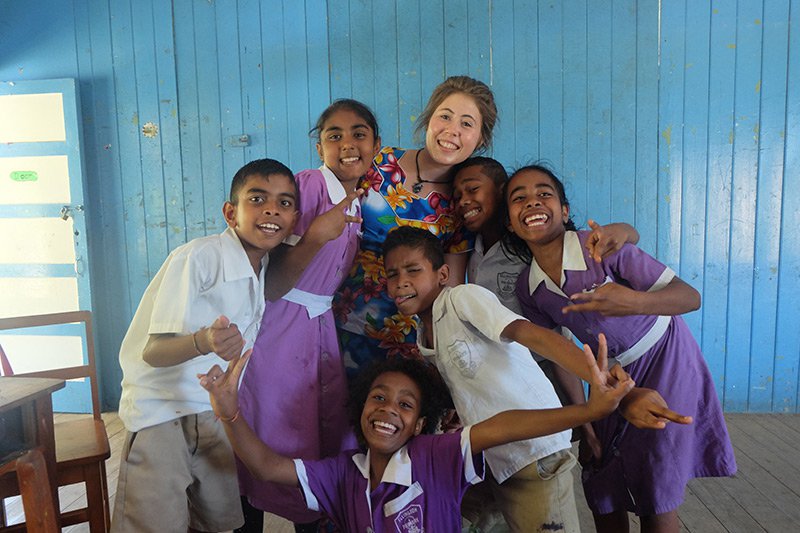 Olivia Gray working as a volunteer in Fiji