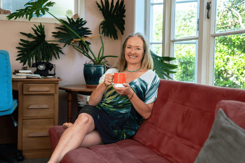 Elisabeth sitting in her lounge